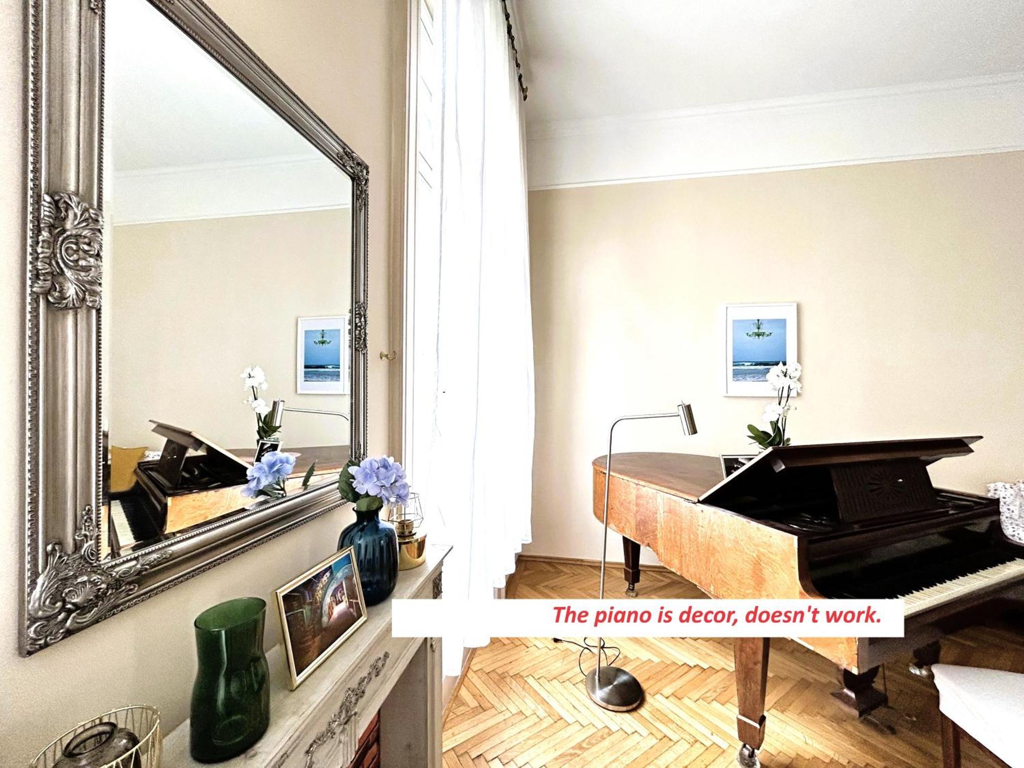 Apartment 2 Between Of Chain Bridge, Cathedral, Parlament,castle Area Budapest