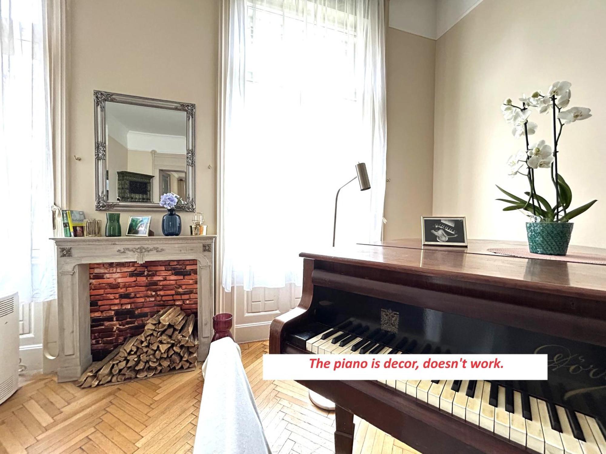 Apartment 2 Between Of Chain Bridge, Cathedral, Parlament,castle Area Budapest