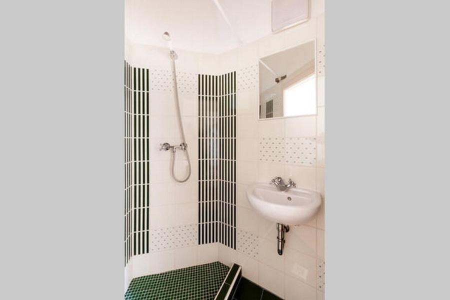 2 Between Of Chain Bridge, Cathedral, Parlament,castle Area Apartment